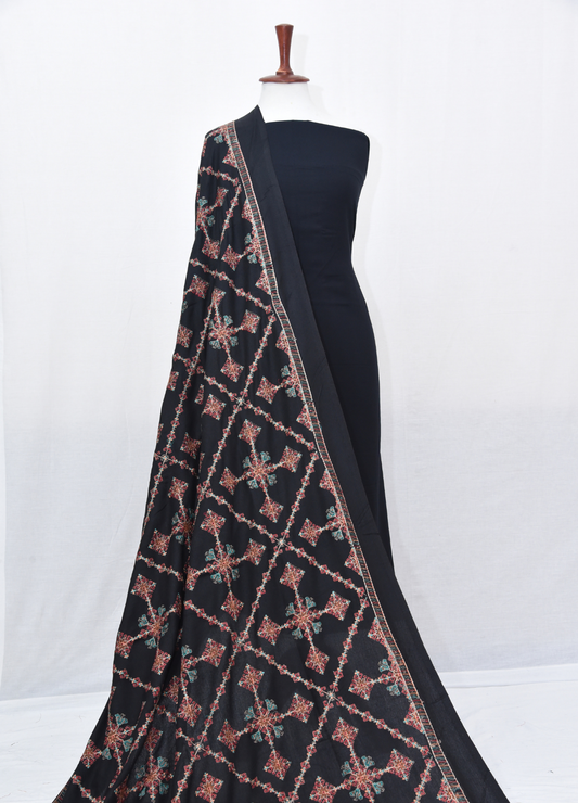 KARANDI SHAWLS