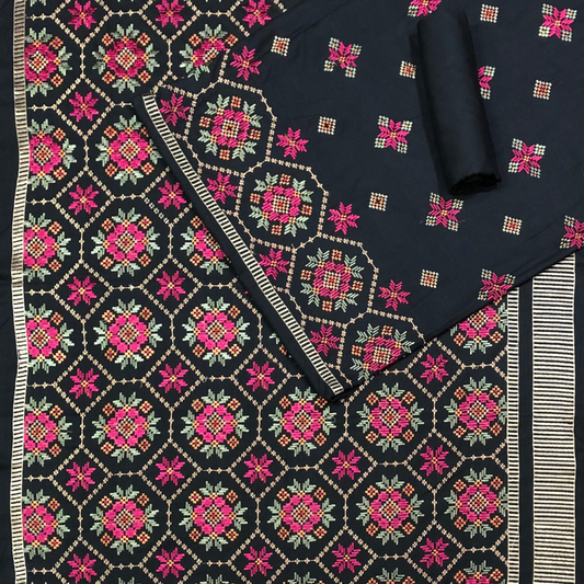 Karandi 3-Piece with Karandi Embroided Shawl